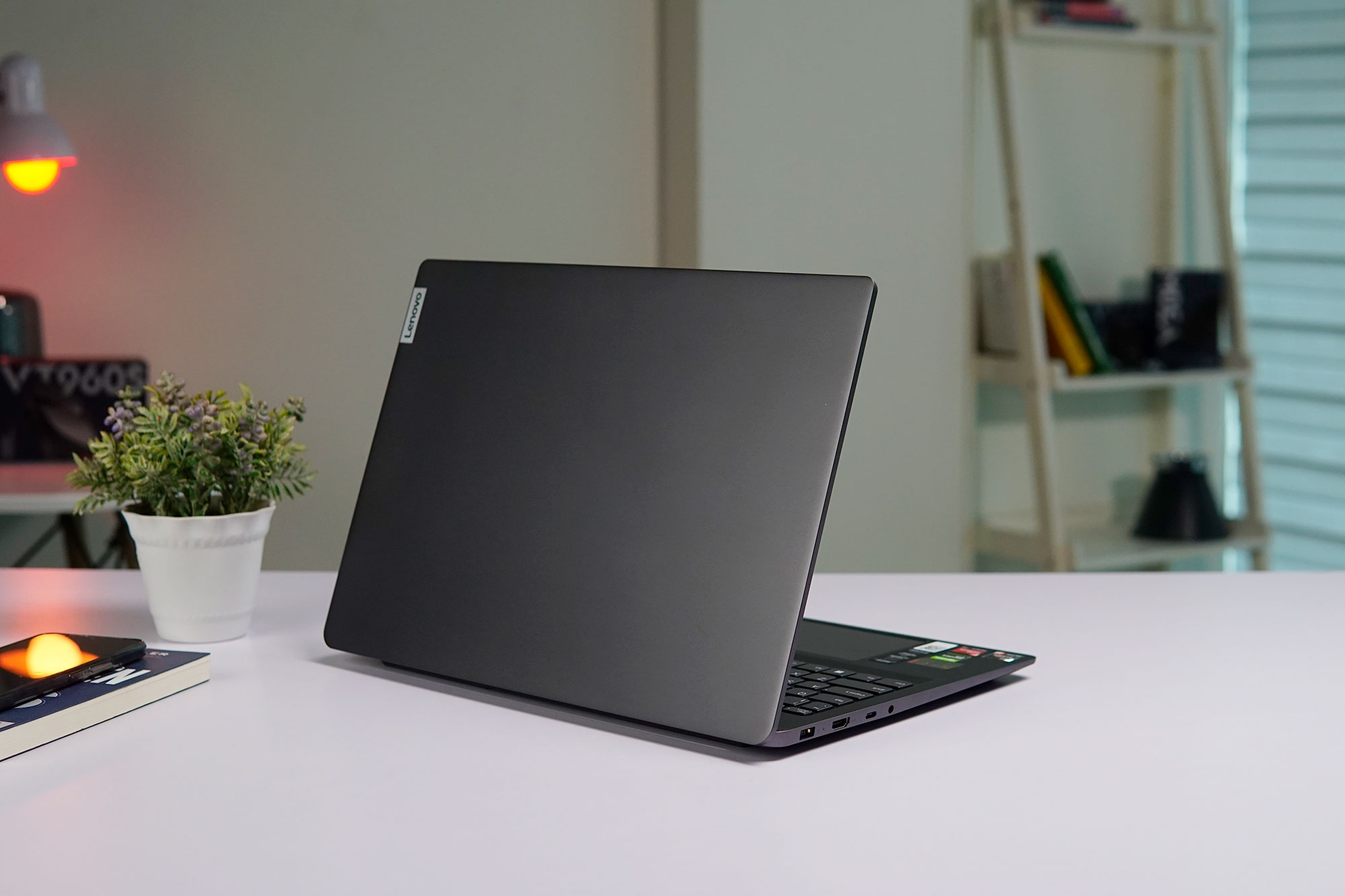 ideapad-5-pro-03lvn-1-9-1